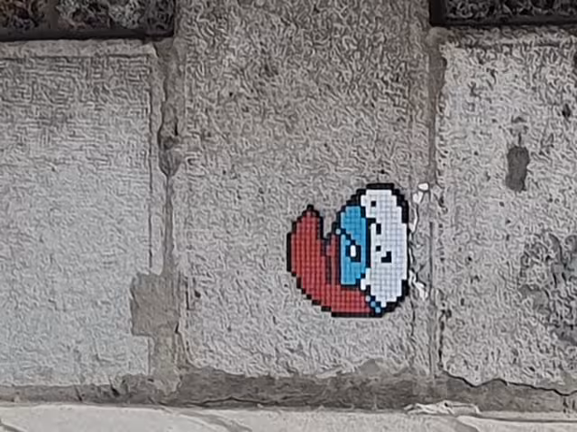 Picture of a mosaic on a wall