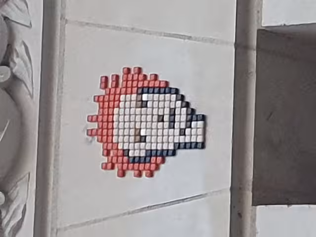 Picture of a mosaic on a wall