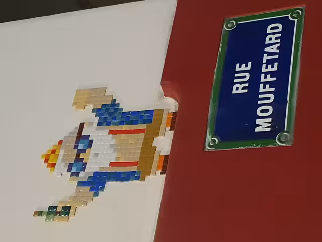 Picture of a mosaic on a wall